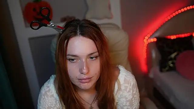 Snapshot of LisaElfy chatting on October 2025 03:56:02 PM LisaElfy online show from October 2025 03:56:02 PM