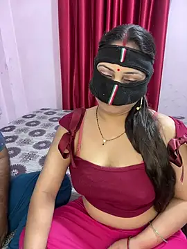 Snapshot of mickey_love chatting on April 2026 04:28:02 AM mickey love online show from April 2026 04:28:02 AM