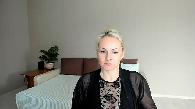 Alicee Gracee online show from January 2025 09:15:01 AM