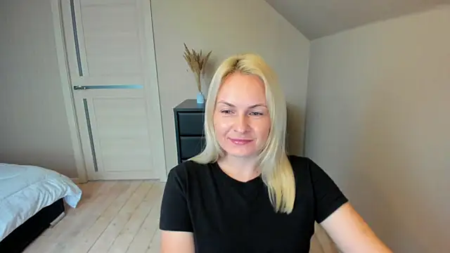 Alicee Gracee online show from October 2025 08:48:02 AM