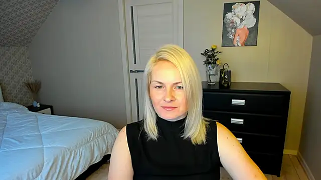 Alicee Gracee online show from November 2025 06:23:01 AM