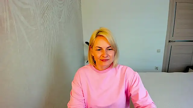 Alicee Gracee online show from April 2026 08:41:01 AM