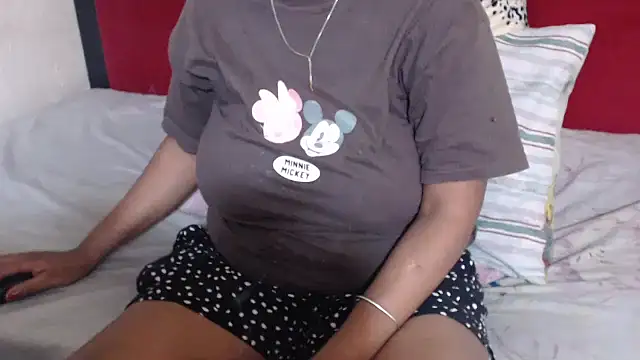 Snapshot of MaximTease24 chatting on May 2026 09:31:02 PM MaximTease24 online show from May 2026 09:31:02 PM