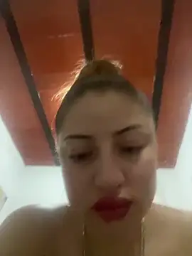 cristal-evanns online show from May 2026 06:59:01 PM