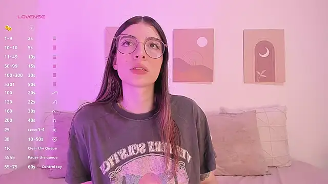 Mia Heartt online show from March 2025 12:47:01 AM