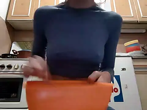 Snapshot of beaverwoman chatting on January 2025 02:32:01 PM beaverwoman online show from January 2025 02:32:01 PM