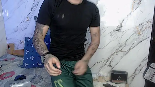 Snapshot of Dereck_Dickson chatting on February 2026 06:15:01 PM Dereck Dickson online show from February 2026 06:15:01 PM