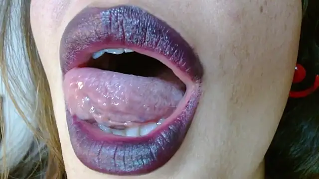 miss evoleth2 online show from March 2026 11:24:01 PM