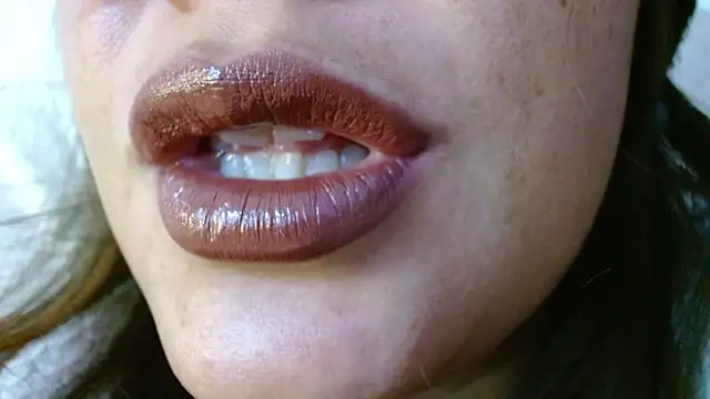 miss evoleth2 online show from April 2026 10:24:01 AM
