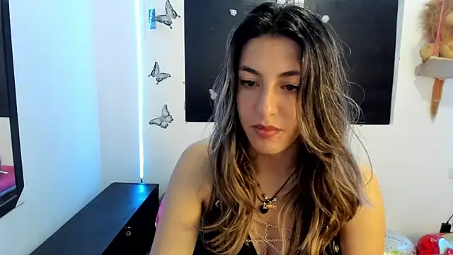 queen-natty online show from February 2025 07:45:02 AM