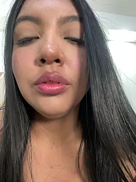 Snapshot of nicole_fisherr chatting on July 2026 05:09:02 PM nicole fisherr online show from July 2026 05:09:02 PM