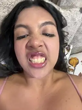 Snapshot of nicole_fisherr chatting on July 2026 10:14:02 PM nicole fisherr online show from July 2026 10:14:02 PM
