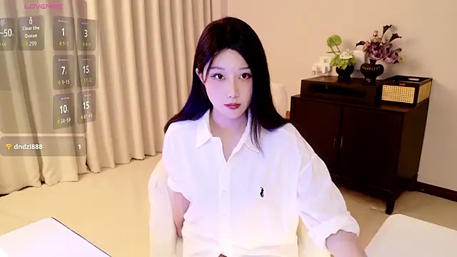 Lucky-baby online show from April 2026 01:16:02 PM