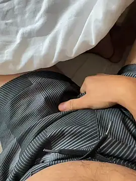 Rahulroy96 online show from January 2025 04:50:02 AM