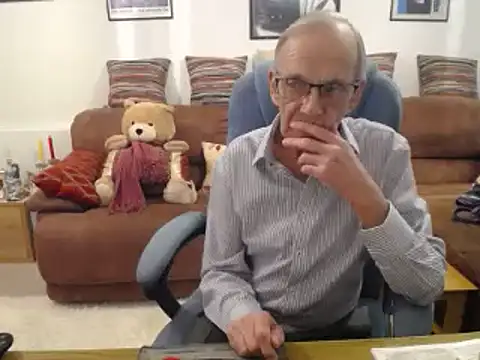 Snapshot of Ferret7777 chatting on February 2025 07:32:02 PM Ferret7777 online show from February 2025 07:32:02 PM