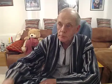 Snapshot of Ferret7777 chatting on February 2025 01:32:01 PM Ferret7777 online show from February 2025 01:32:01 PM