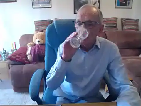 Snapshot of Ferret7777 chatting on February 2025 03:37:02 PM Ferret7777 online show from February 2025 03:37:02 PM