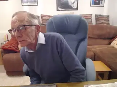 Snapshot of Ferret7777 chatting on March 2025 08:20:02 PM Ferret7777 online show from March 2025 08:20:02 PM