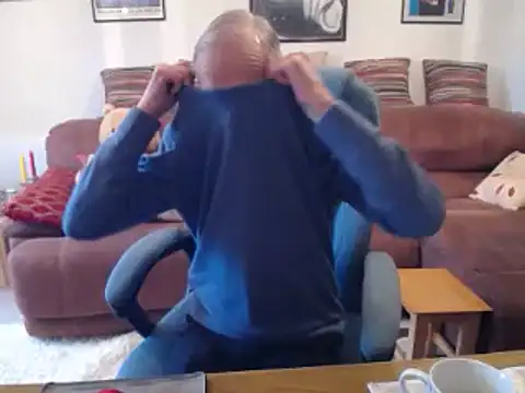 Snapshot of Ferret7777 chatting on March 2025 05:07:02 PM Ferret7777 online show from March 2025 05:07:02 PM