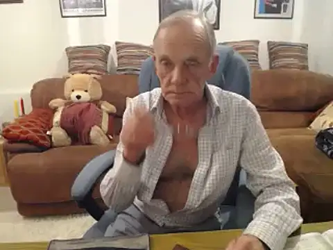 Snapshot of Ferret7777 chatting on March 2025 07:53:01 PM Ferret7777 online show from March 2025 07:53:01 PM