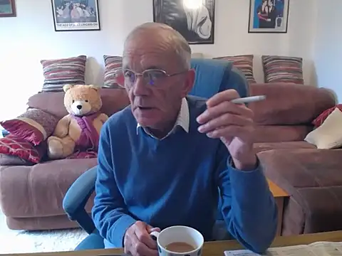 Snapshot of Ferret7777 chatting on September 2025 10:04:02 AM Ferret7777 online show from September 2025 10:04:02 AM