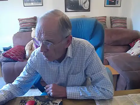 Snapshot of Ferret7777 chatting on October 2025 12:38:01 PM Ferret7777 online show from October 2025 12:38:01 PM