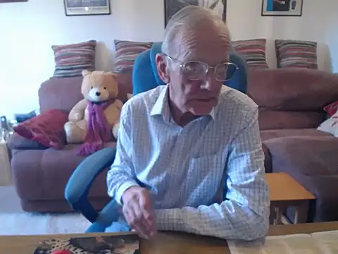 Snapshot of Ferret7777 chatting on October 2025 02:52:01 PM Ferret7777 online show from October 2025 02:52:01 PM