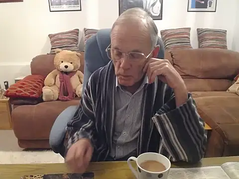 Snapshot of Ferret7777 chatting on November 2025 04:09:01 PM Ferret7777 online show from November 2025 04:09:01 PM