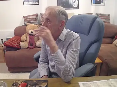 Snapshot of Ferret7777 chatting on November 2025 09:08:01 PM Ferret7777 online show from November 2025 09:08:01 PM