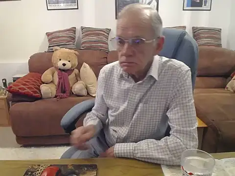 Snapshot of Ferret7777 chatting on December 2025 07:08:02 PM Ferret7777 online show from December 2025 07:08:02 PM