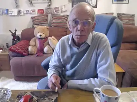 Snapshot of Ferret7777 chatting on December 2025 02:11:01 PM Ferret7777 online show from December 2025 02:11:01 PM