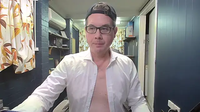 tilobinder online show from January 2026 03:15:01 PM