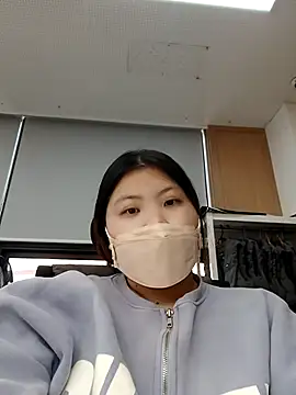 hello098712 online show from September 2025 03:21:01 AM