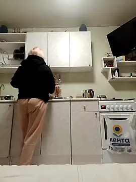 Milen Milf online show from December 2024 03:13:02 PM