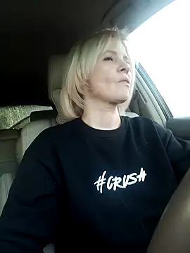 Milen Milf online show from February 2025 11:44:02 AM