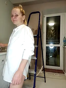 Milen Milf online show from March 2025 07:06:02 PM