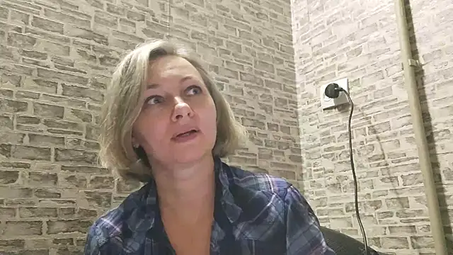 EdithManning online show from January 2025 02:03:01 PM