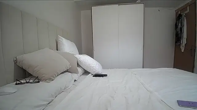 Snapshot of arielfreedomsex chatting on October 2025 02:14:02 PM arielfreedomsex online show from October 2025 02:14:02 PM