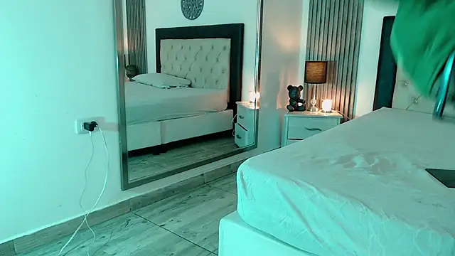 Sam mansson66 online show from March 2025 03:18:02 PM