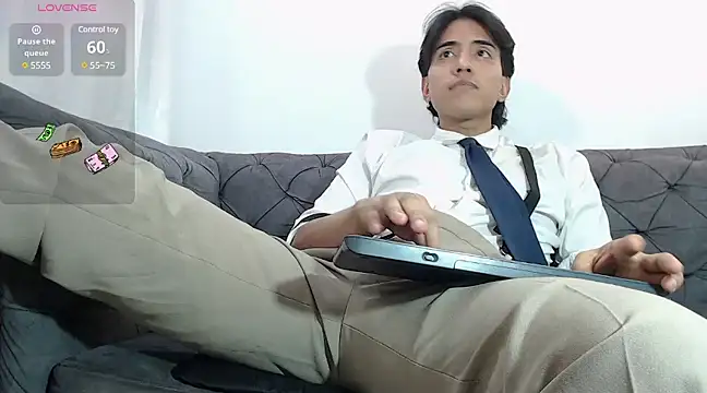 angelbianchii online show from December 2024 10:41:02 PM