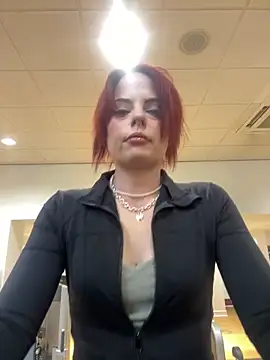 livelovelanaUk online show from March 2025 01:35:02 PM