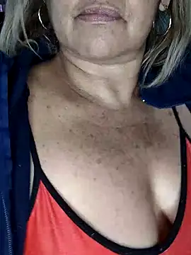 Kasandra Ho online show from January 2025 01:52:02 PM