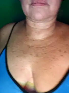 Kasandra Ho online show from November 2025 01:50:02 AM