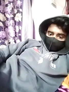 Snapshot of piyush_7inch chatting on December 2024 07:43:02 PM piyush 7inch online show from December 2024 07:43:02 PM
