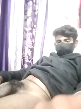 Snapshot of piyush_7inch chatting on January 2025 04:47:01 PM piyush 7inch online show from January 2025 04:47:01 PM