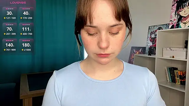 Snapshot of EditaBumford chatting on May 2026 08:21:02 AM EditaBumford online show from May 2026 08:21:02 AM