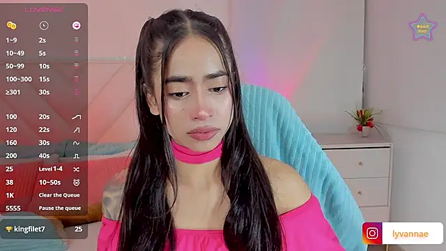 Snapshot of misscassidy_ chatting on February 2026 01:43:02 AM misscassidy online show from February 2026 01:43:02 AM