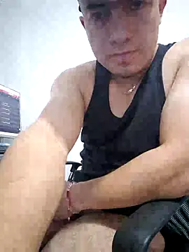 dragon1006 online show from May 2026 05:45:01 AM