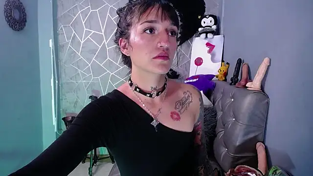 amelierouss online show from September 2025 01:28:01 AM