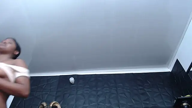 Snapshot of Hanna_Fox_69 chatting on February 2025 04:14:02 AM Hanna Fox 69 online show from February 2025 04:14:02 AM